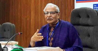 জুলাই সনদ বাস্তবায়ন অপরিহার্য, আবারও মনে হচ্ছে, বিএনপি পুরোনো পথেই হাঁটছে : বদিউল আলম মজুমদার