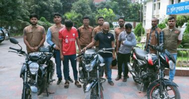 মুন্সিগঞ্জে আন্তঃজেলা মোটরসাইকেল চোরচক্রের তিন সদস্য গ্রেফতার, উদ্ধার ৩ বাইক