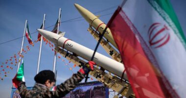 জিততে গিয়ে ইরানকেই বাড়তি সুবিধার ব্যবস্থা করে দিলেন ট্রাম্প