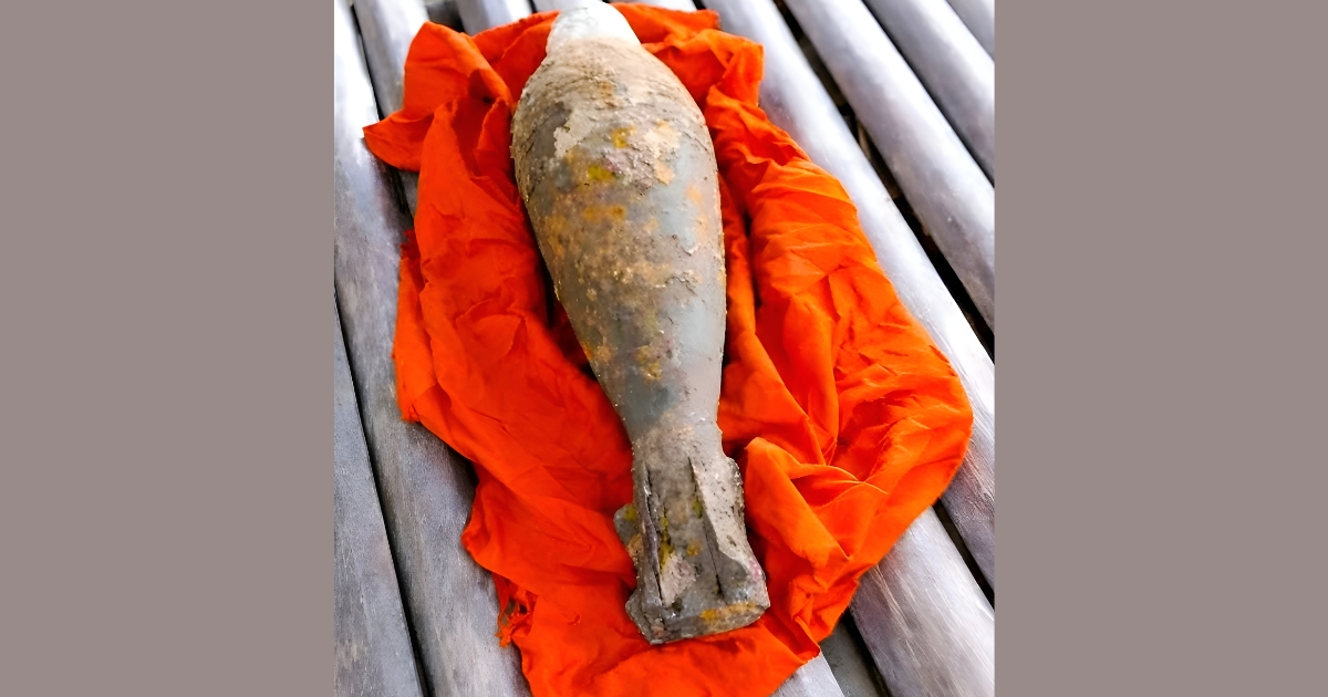 মূল্যবান বস্তু ভেবে বাড়িতে নিয়ে যান শ্রমিক, পরে জানা গেল সেটি ‘মর্টার শেল’