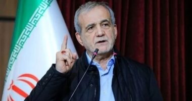 ইরানি প্রতিনিধিদল ‘সাহসিকতার সাথে জাতীয় স্বার্থ রক্ষা করবে’: পেজেশকিয়ান