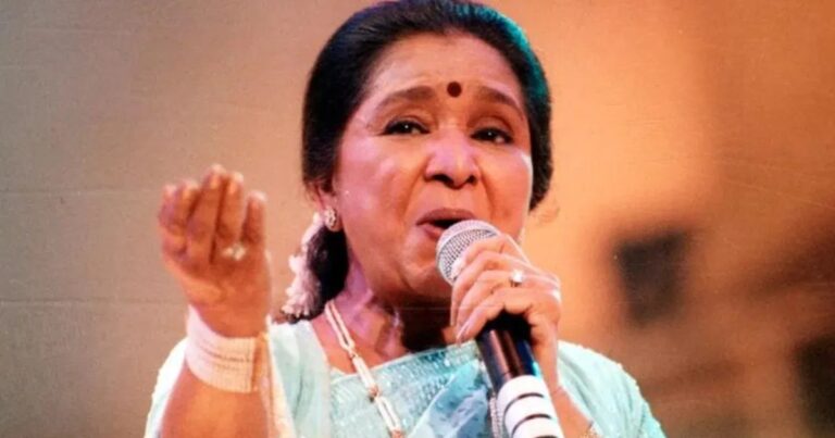 সংকটাপন্ন অবস্থায় হাসপাতালে ভর্তি আশা ভোসলে