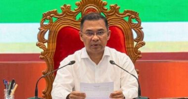 সশস্ত্র বাহিনী কোনো ব্যক্তি, দল ও পরিবারের সম্পদ নয় : প্রধানমন্ত্রী