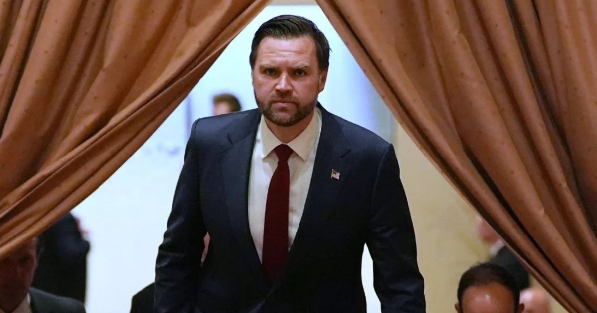 ইরান-যুক্তরাষ্ট্র আলোচনা ব্যর্থ, কোনো চুক্তি ছাড়াই ফিরে যাচ্ছেন জেডি ভ্যান্স