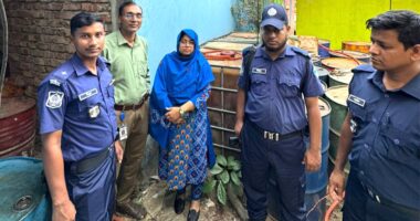 সেনবাগে বাড়িতে মজুদ রাখা সাড়ে ৫ হাজার লিটার জ্বালানি তেল জব্দ, জরিমানা ৫০ হাজার টাকা