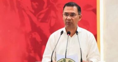 জনদুর্ভোগের কথা চিন্তা করে এখনো জ্বালানির দাম বাড়ানো হয়নি: প্রধানমন্ত্রী