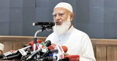 লুকোচুরি নয় জাতীয় সংকট উত্তরণে সব রাজনৈতিক দল মিলে কাজ করার আহ্বান : জামায়াত আমির