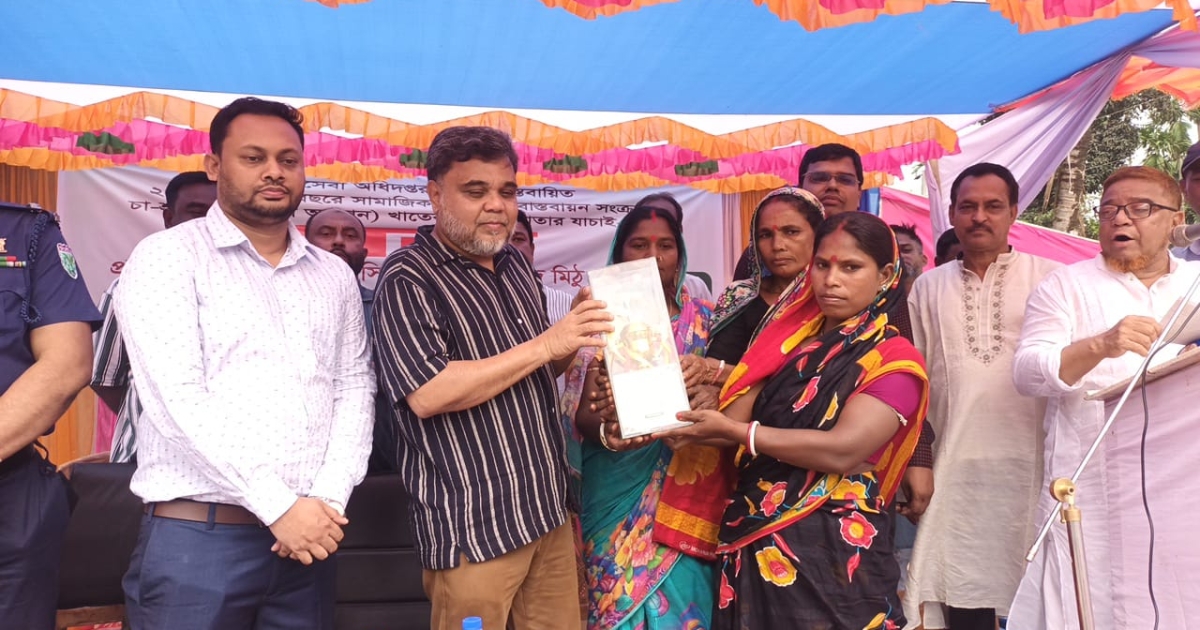 বড়লেখায় ৪৬৬৮ জন চা-শ্রমিক পাবেন বিশেষ ভাতা