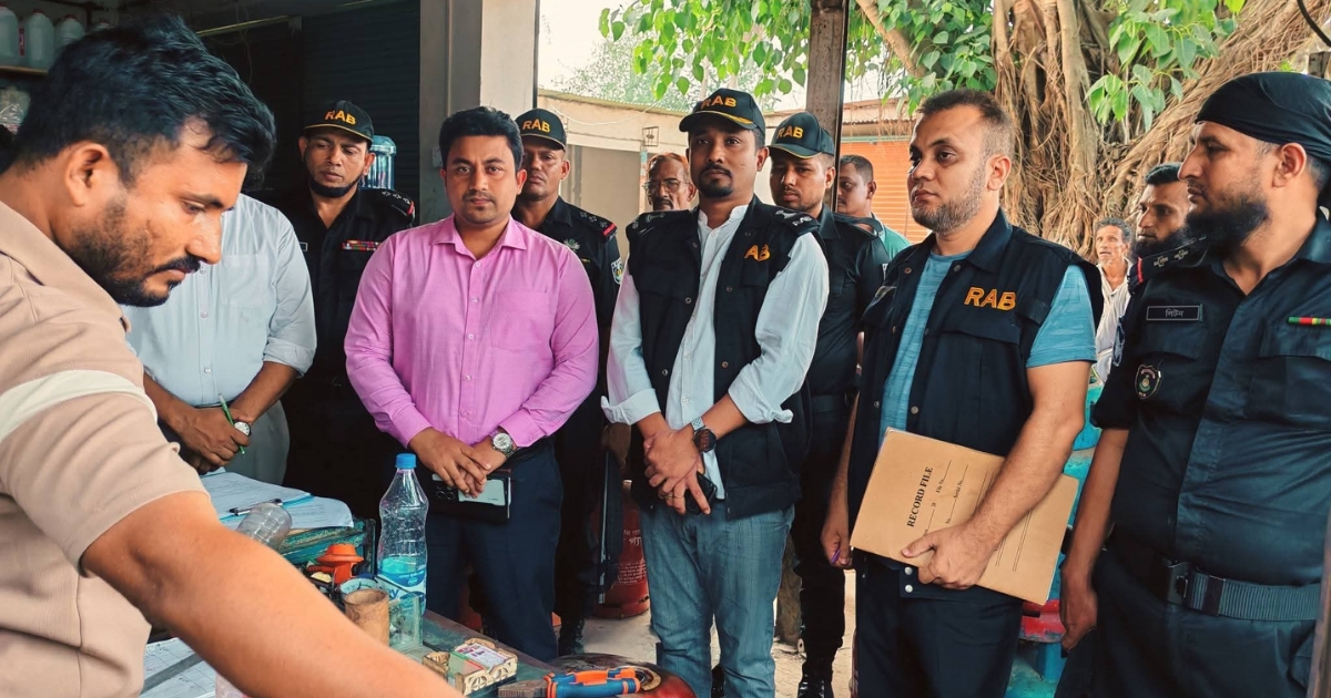 কুমিল্লা সদর দক্ষিণে জ্বালানি তেলের বাজারে বিশেষ অভিযান, ৫০ হাজার টাকা জরিমানা