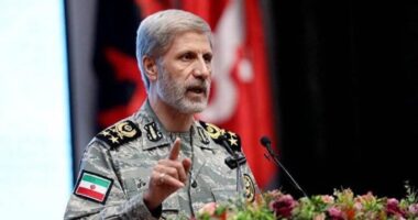 শত্রুর মোকাবিলায় এক চুলও ছাড় নয়, শেষ রক্তবিন্দু পর্যন্ত লড়াই করতে প্রস্তুত : ইরানের সেনাপ্রধান