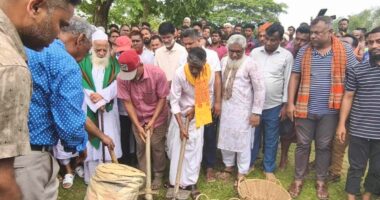 সম্প্রীতির অনন্য নজির, তিন ধর্মের মানুষের অংশগ্রহণে খাল খনন শুরু