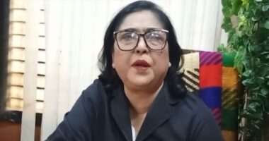 মনোনয়ন না পেয়ে ক্ষুব্ধ বিএনপির নেত্রী বললেন, ‘পরিবারের সুখ শান্তিকে তছনছ করে দিয়েছি’