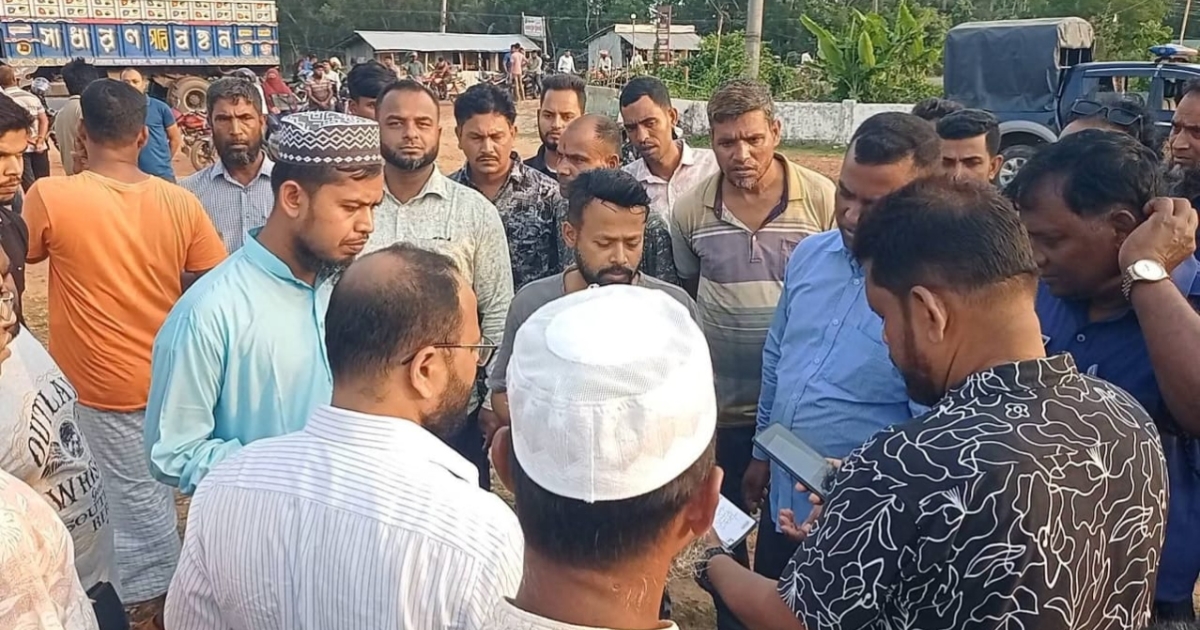 আমতলীতে অভিযানে ১৪০০ লিটার অবৈধ জ্বালানি তেল জব্দ, দুইজনকে জরিমানা