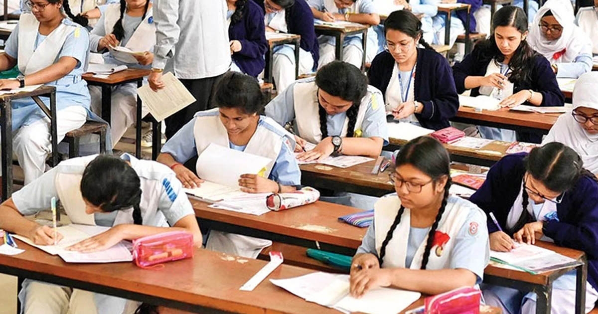 এসএসসি ও সমমানের পরীক্ষা শুরু , অংশ নিচ্ছে সাড়ে ১৮ লাখ শিক্ষার্থী