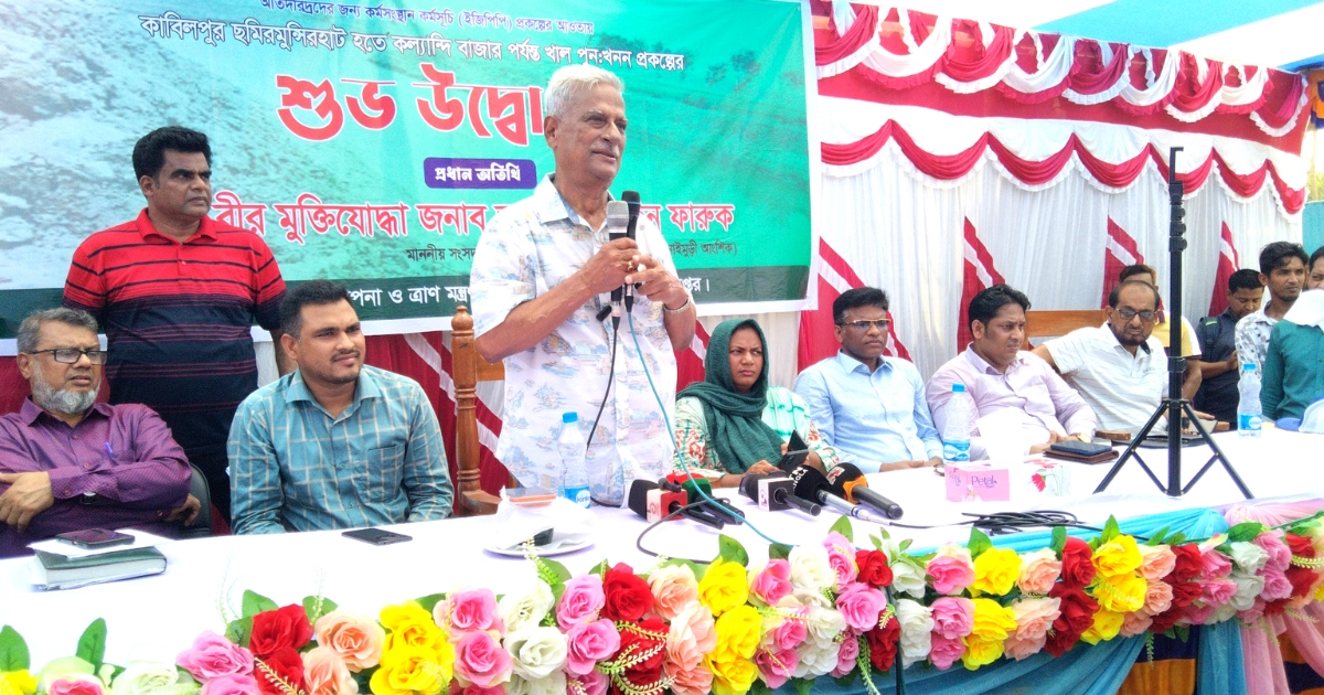 সেনবাগে খাল পুনঃখনন উদ্বোধন করলেন বিএনপি নেতা জয়নুল আবেদীন ফারুক