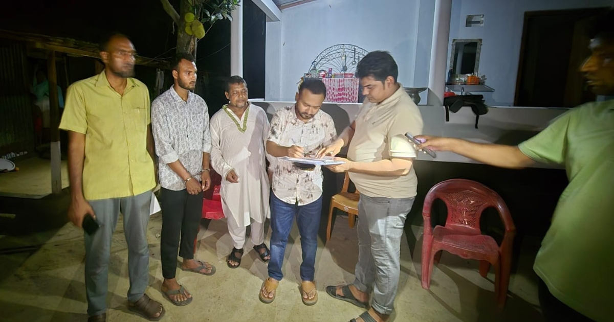 ভাঙ্গুড়ায় নকল দুধ তৈরির অপরাধে ব্যবসায়ীকে কারাদণ্ড, ১ লাখ টাকা জরিমানা