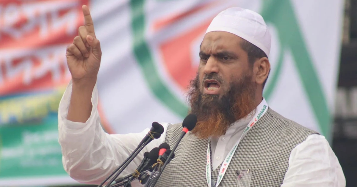 মোনাফেকি করে দ্বিচারিতা করে একবার গাং পার হতে পেরেছেন, সুবিধাবাদের রাজনীতি বাদ দেন : মামুনুল হক