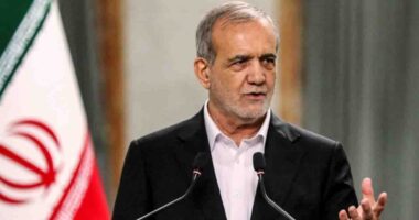 আস্থা নষ্ট করছে যুক্তরাষ্ট্র, আলোচনায় যাবে না ইরান