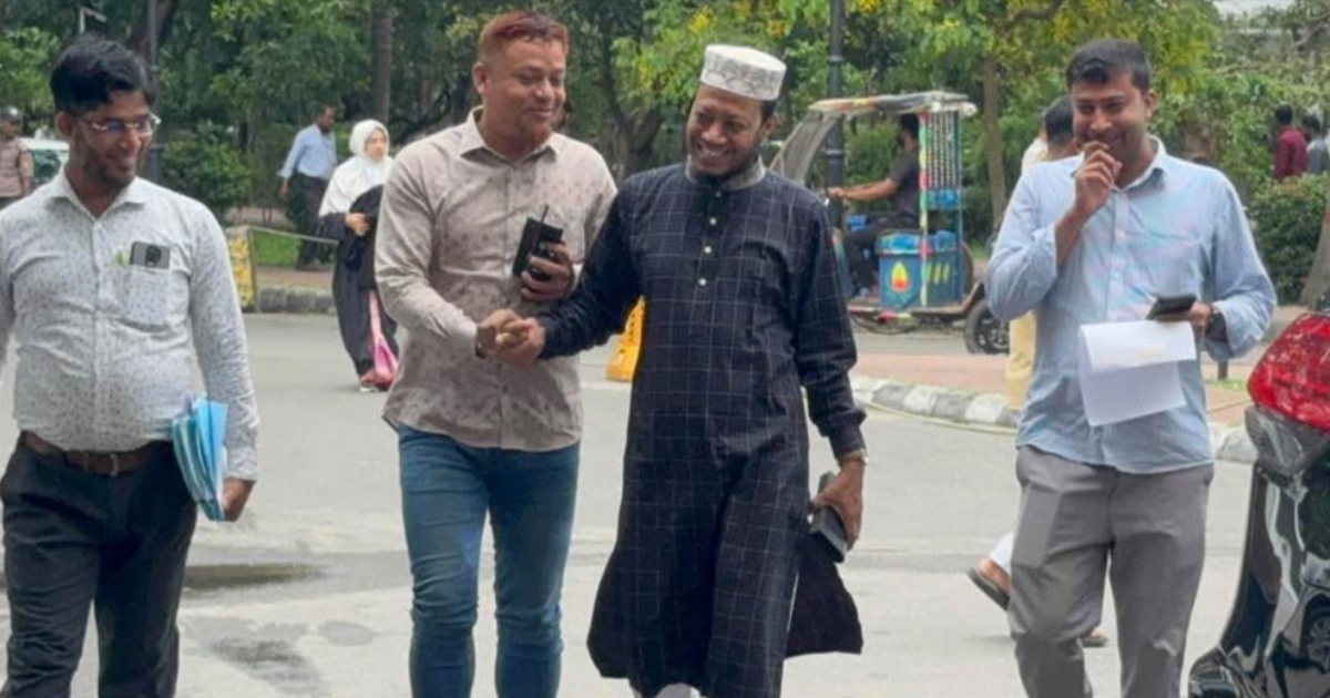 আগাম জামিন পেলেন আমির হামজা