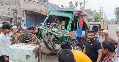 লালমোহনে অটোরিকশা-পিকআপ সংঘর্ষে আহত ৬