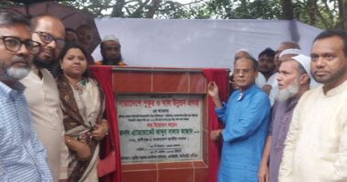 মুন্সিগঞ্জে ৫ উন্নয়ন প্রকল্পের উদ্বোধন, খাল খননে জলাবদ্ধতা নিরসনের আশা