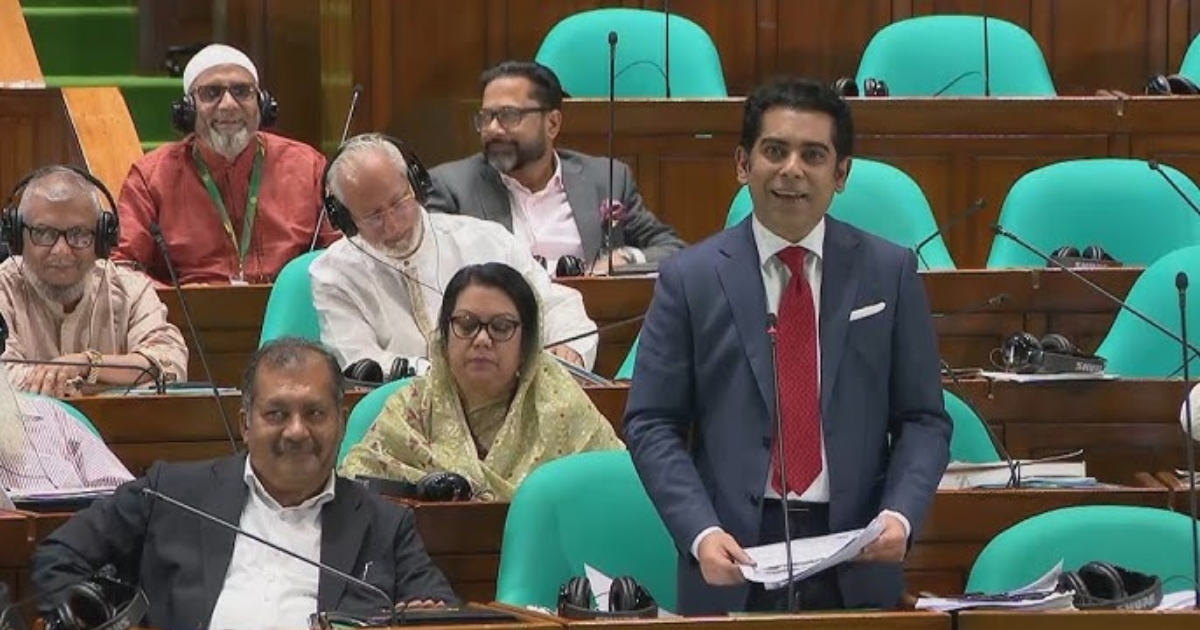 ‘হাওয়ার সঙ্গে যুদ্ধ করেছে মুক্তিবাহিনী ? আমরা রাজাকারের সঙ্গে যুদ্ধ করেছি’ : পার্থ