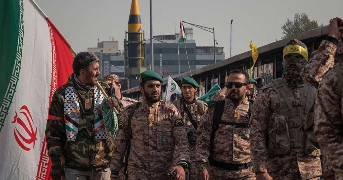 যুদ্ধকালীন নেতৃত্ব: ইরানের সবকিছুর নিয়ন্ত্রণ আইআরজিসির হাতে