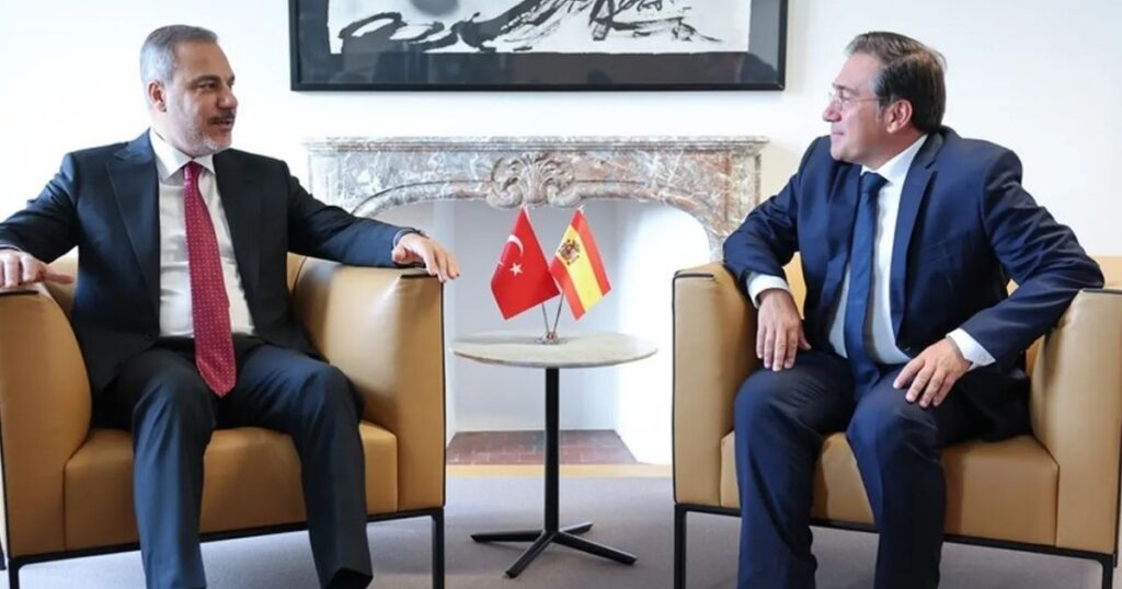 ইসরায়েলের বিরুদ্ধে ঐক্যবদ্ধ পদক্ষেপ চায় তুরস্ক-স্পেন