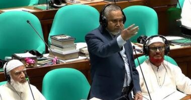 সরকারি দলের আচরণে মনে হচ্ছে ওরাই আওয়ামী লীগ, আমরা বিএনপি-জামায়াত: তাহের