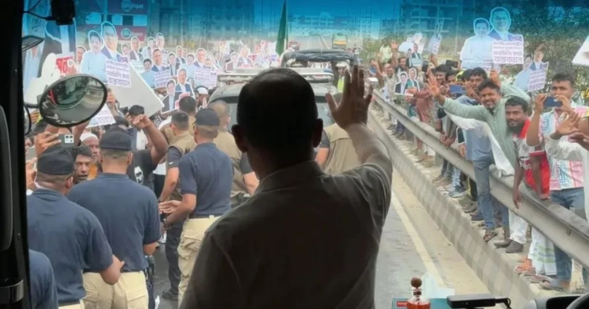 বগুড়ার পথে প্রধানমন্ত্রী তারেক রহমান