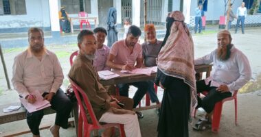 মুন্সিগঞ্জে দিনব্যাপী চিকিৎসা ক্যাম্প, সেবায় চিকিৎসকরা