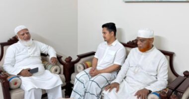 অসুস্থ সারজিস আলমকে দেখতে গেলেন বিরোধীদলীয় নেতা ডা. শফিকুর রহমান
