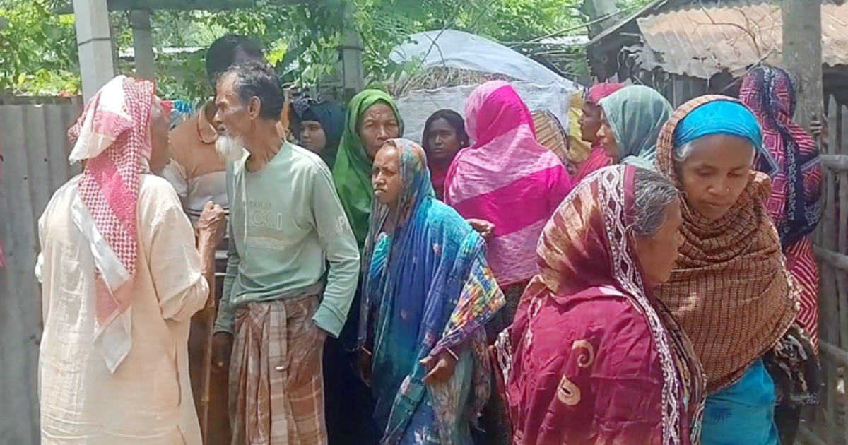 গাংনীতে বিদ্যুৎস্পৃষ্টে ঘরামীর মৃত্যু, আহত-১