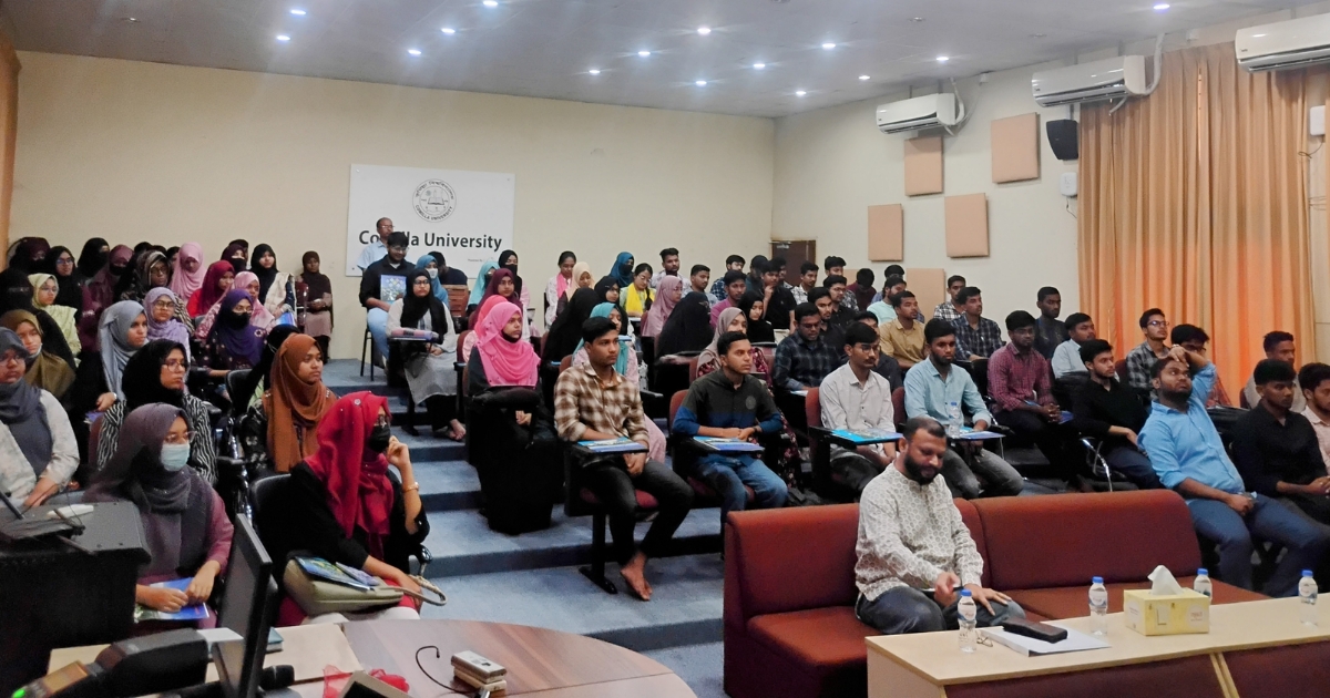 কুবিতে নির্দেশনা ও কাউন্সিলিংভিত্তিক ব্যতিক্রমী নবীন বরণ শুরু