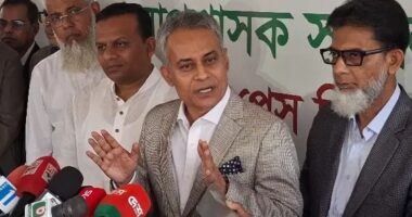 টাকা অপচয় করে মেগা প্রকল্প করতে চায় না সরকার: সেতুমন্ত্রী